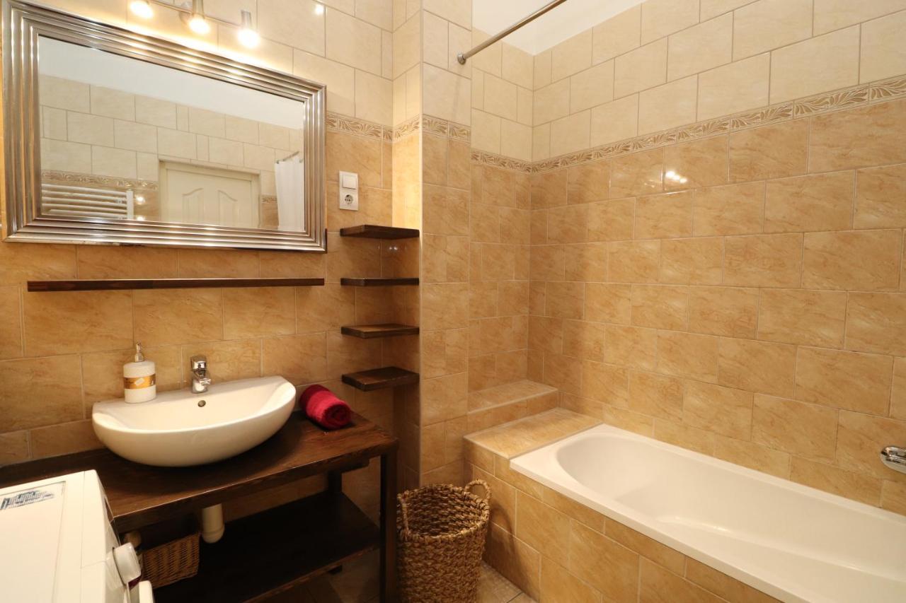 Broadway Downtown Deluxe Budapest Eksteriør billede